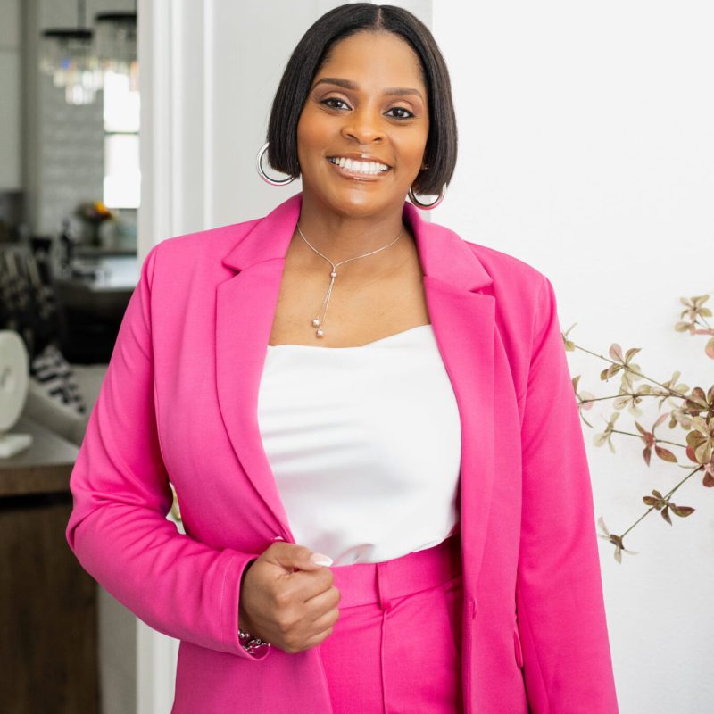 Leann Bio Photo of Leann Walls